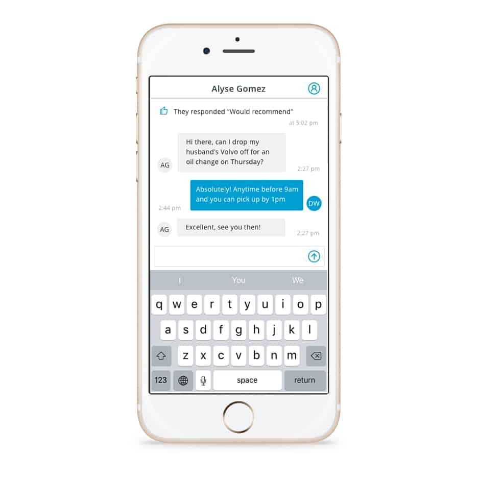 In-app messaging conversation on iPhone between customer and auto service business